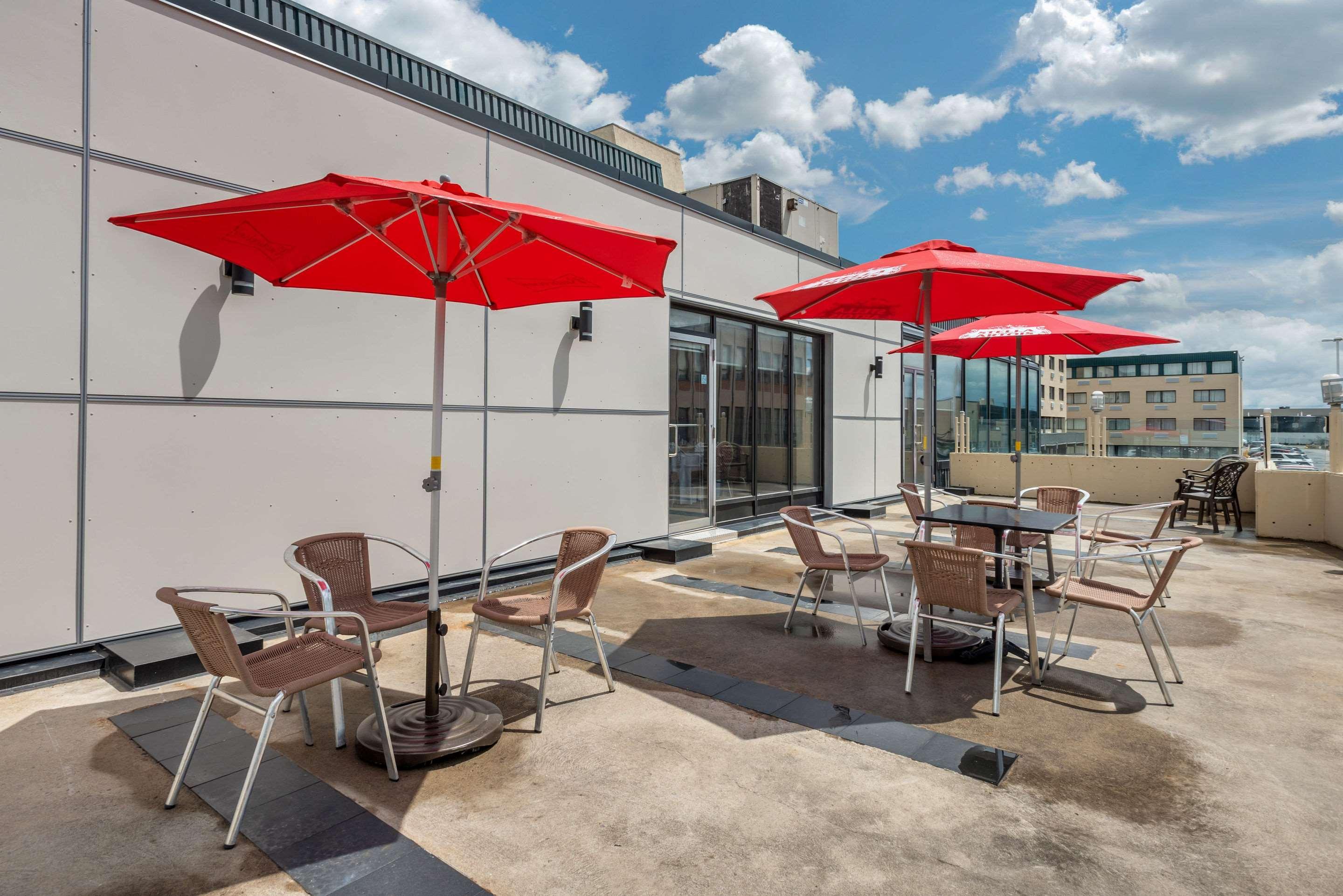 Quality Hotel Dorval Aeroport Zewnętrze zdjęcie