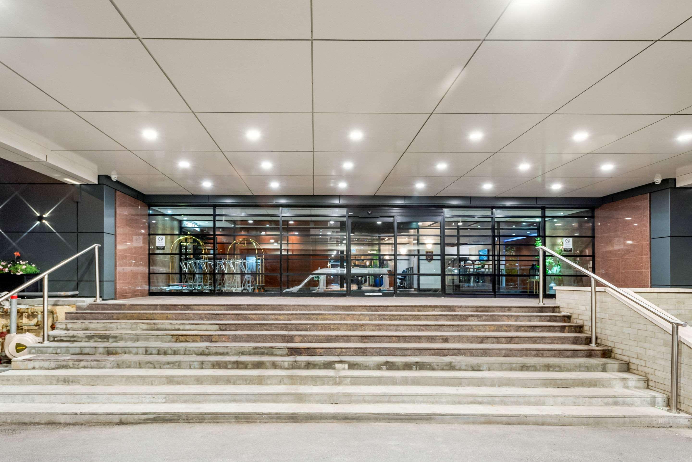 Quality Hotel Dorval Aeroport Zewnętrze zdjęcie